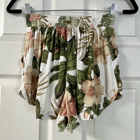 🌊Rip Curl Hanalei Bay Short🌺 - Picture 7 of 16